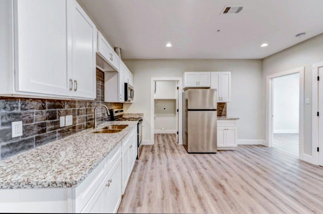 2906 Berry Road, #6, Houston, TX 77093 2906 Berry Road, #6, Houston, TX 77093