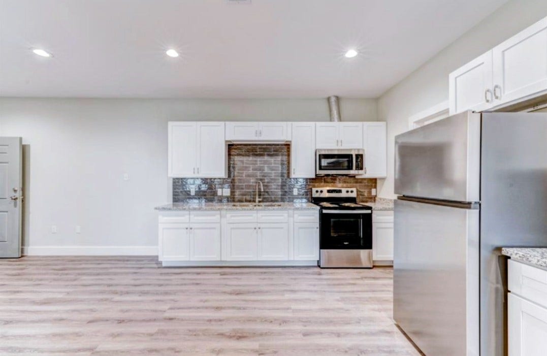 2906 Berry Road, #6, Houston, TX 77093 2906 Berry Road, #6, Houston, TX 77093