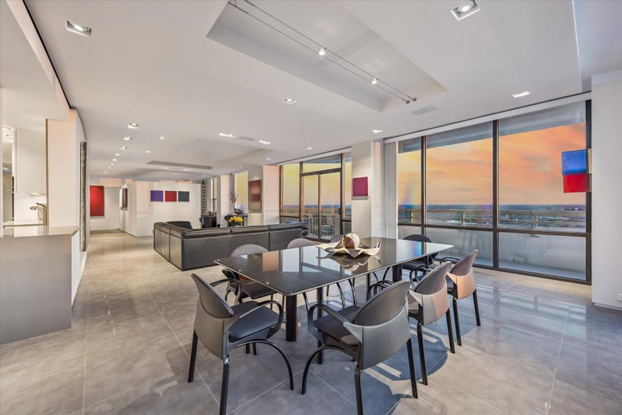 Property photo for 15 Greenway Plaza, #29B, Houston, TX