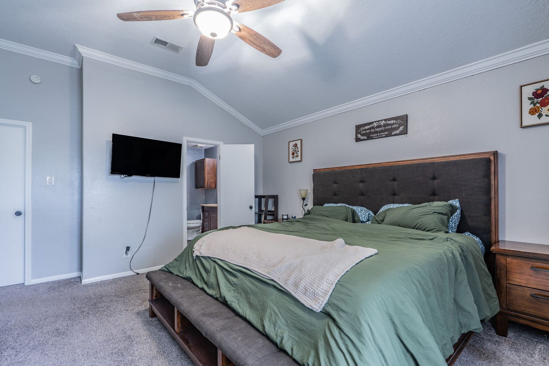 2304 Caroline Street, Dickinson, TX 77539 2304 Caroline Street, Dickinson, TX 77539