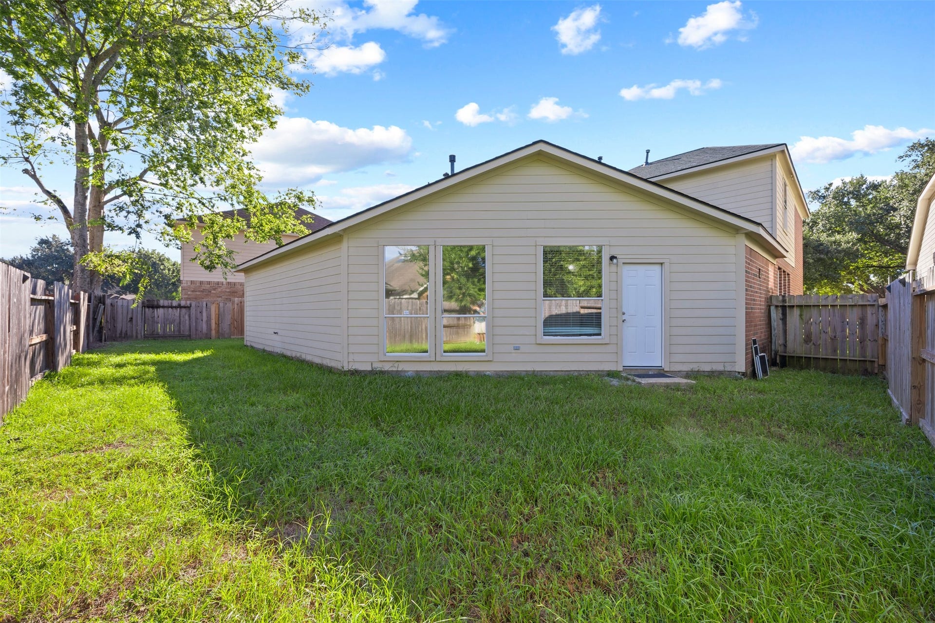 14814 Bridle Bend Drive, Houston, TX 77084 14814 Bridle Bend Drive, Houston, TX 77084