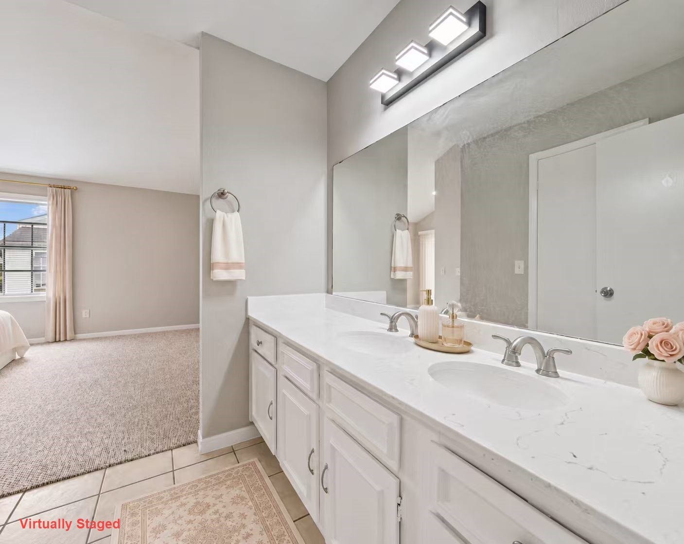 9809 Richmond Avenue, #E14, Houston, TX 77042 Virtually Staged