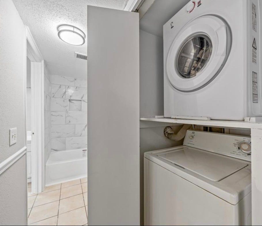 9809 Richmond Avenue, #E14, Houston, TX 77042 9809 Richmond Avenue, #E14, Houston, TX 77042