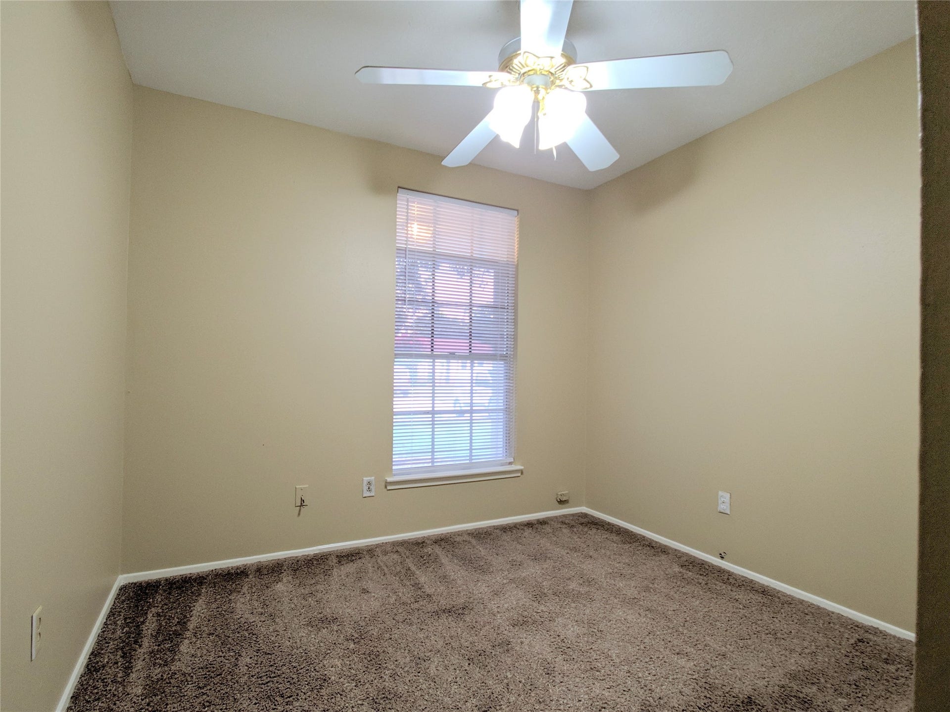 14826 Weil Place, Houston, TX 77060 14826 Weil Place, Houston, TX 77060