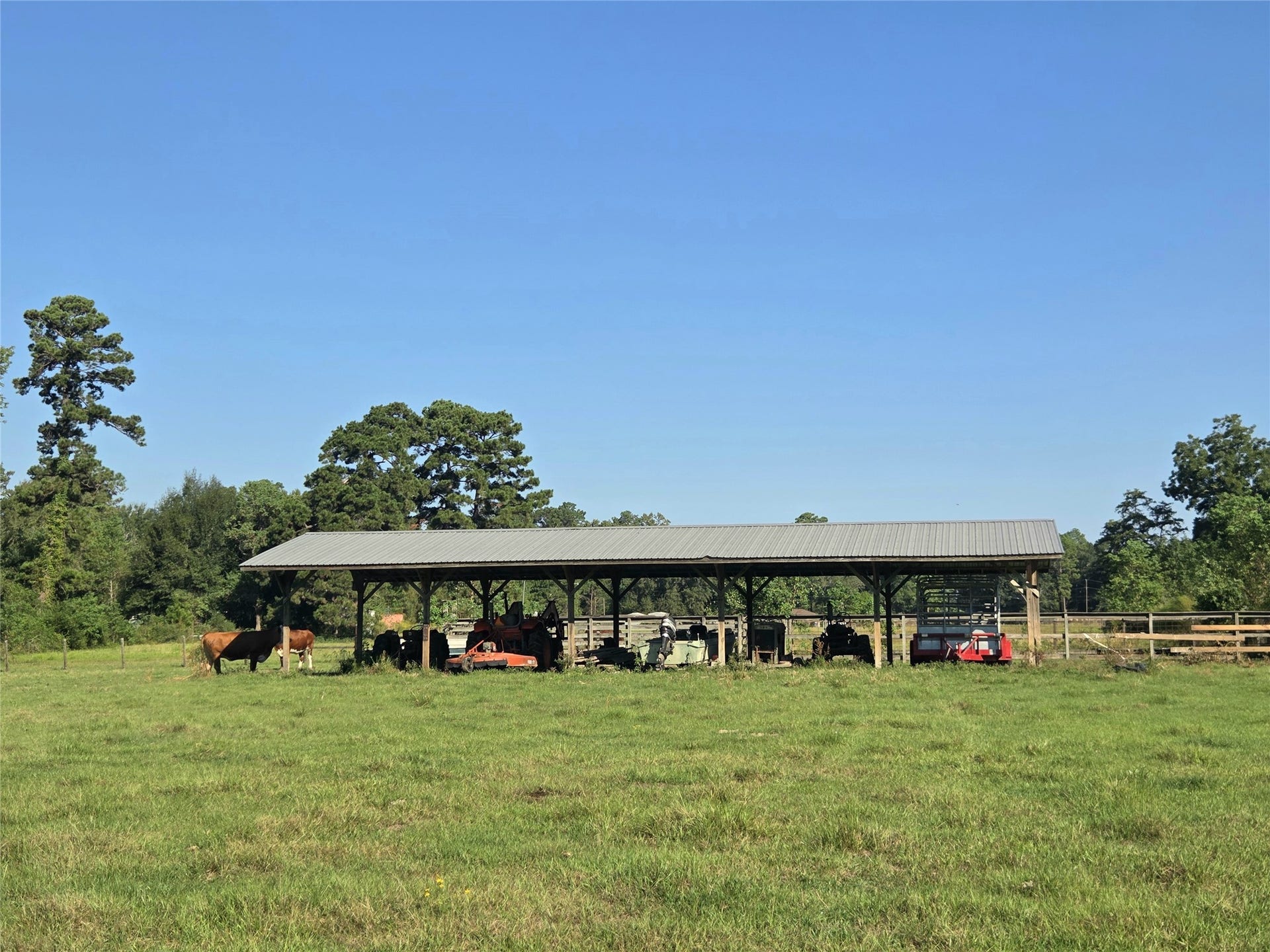 10094 Stidham Road, Conroe, TX 77302 Larger pole barn where you can convert into 5 more stalls/stables!