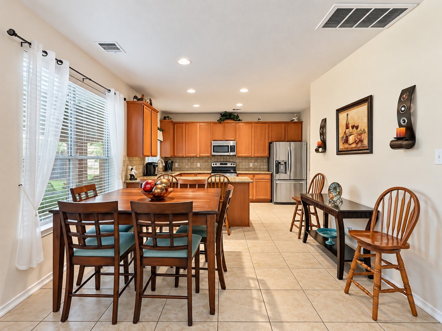 127 Hawkhurst, The Woodlands, TX 77354