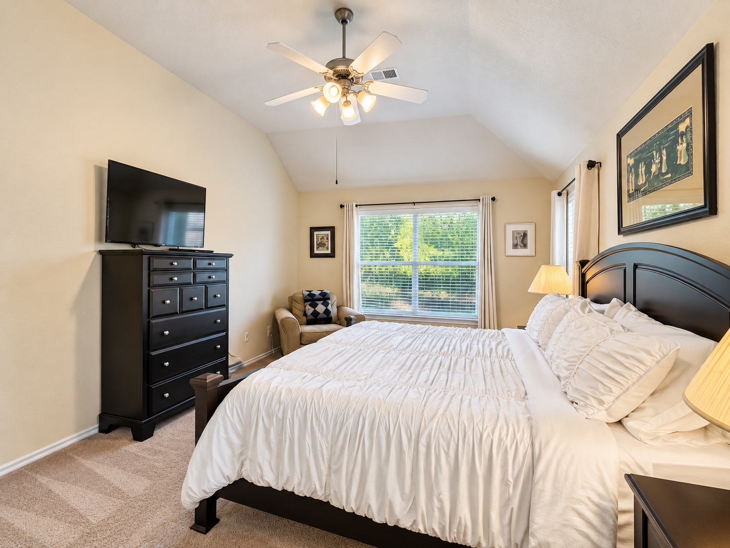 127 Hawkhurst, The Woodlands, TX 77354