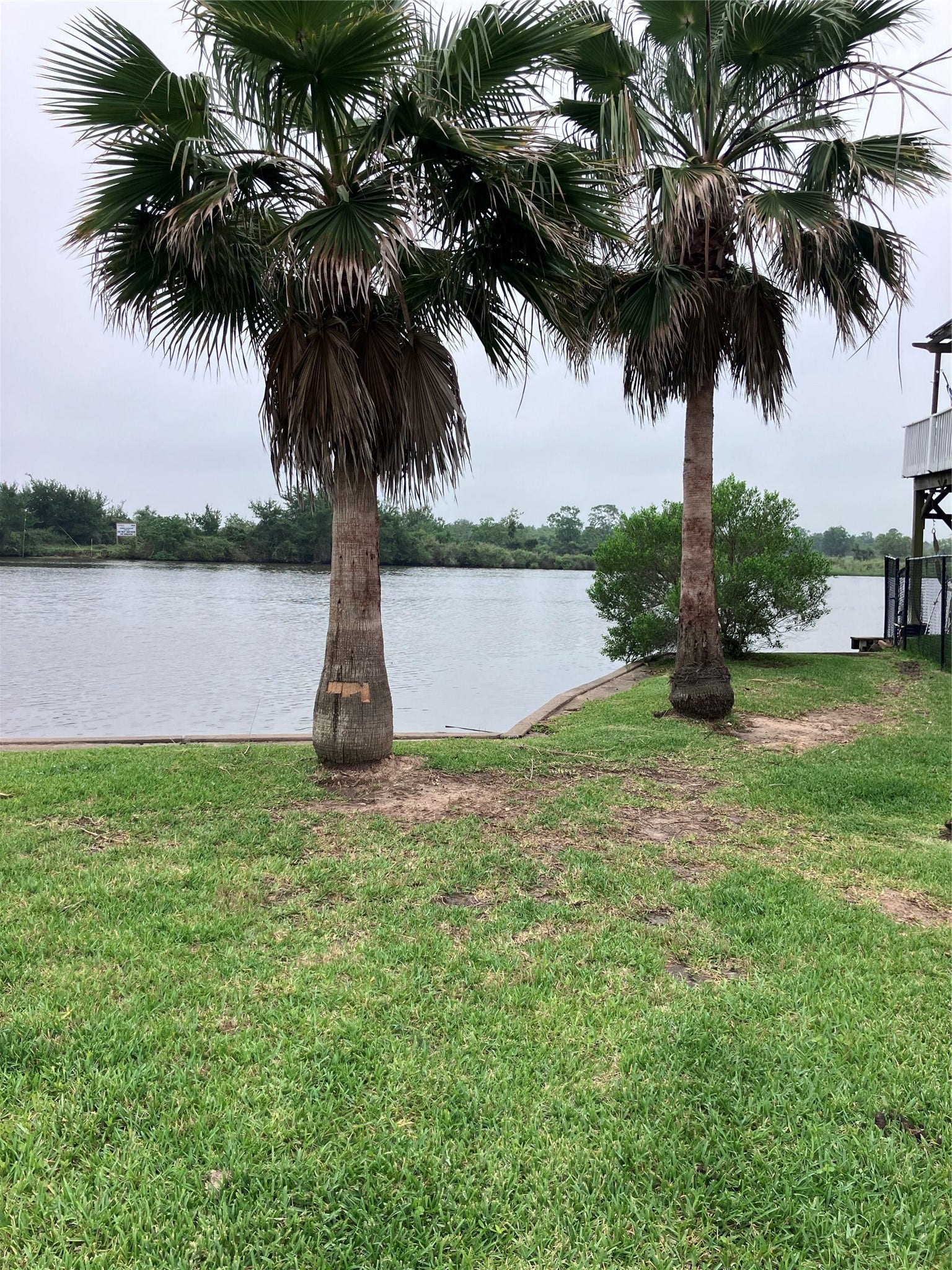 4408 Island Drive, Dickinson, TX 77539 4408 Island Drive, Dickinson, TX 77539