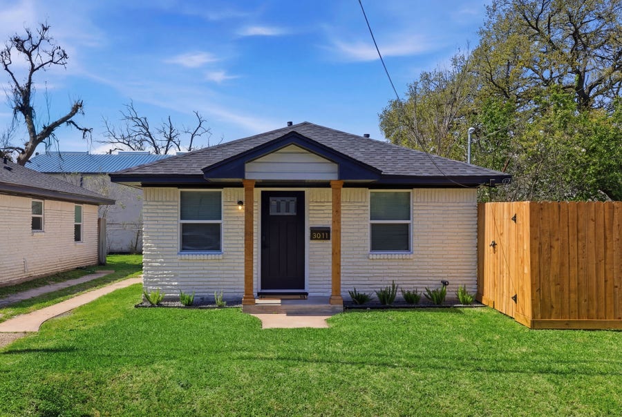Property photo for 3011 Columbia Street, Houston, TX