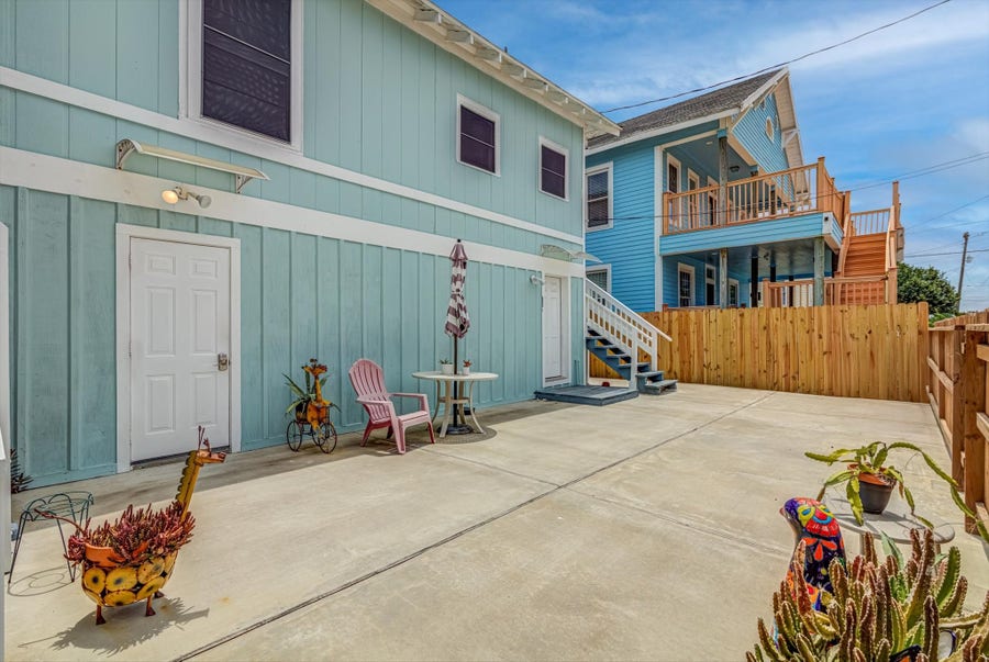 Property photo for 1708 19th St Street, #3, Galveston, TX