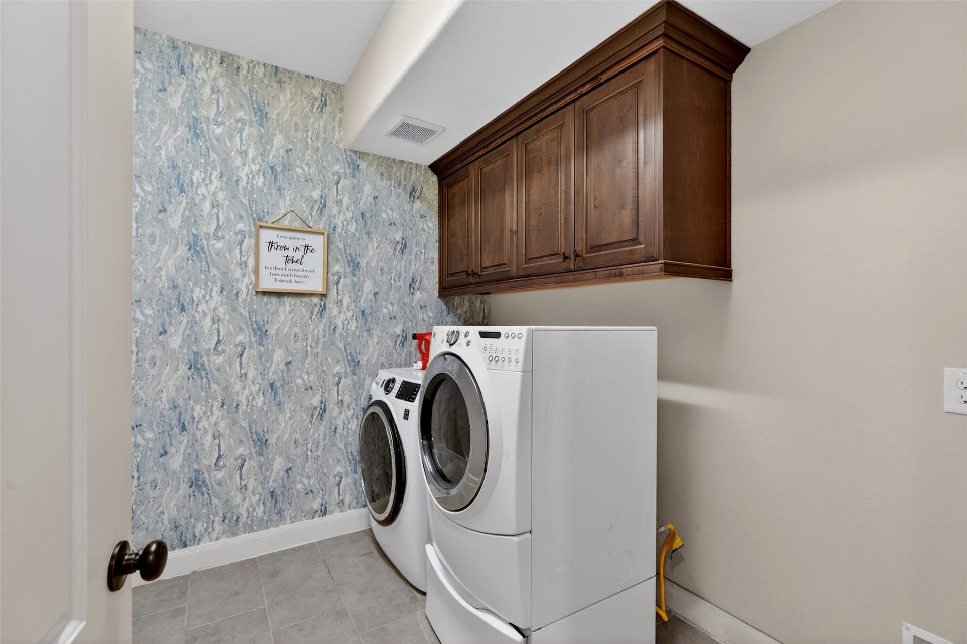 1504 Tallow Chase Court, Friendswood, TX 77546 1504 Tallow Chase Court, Friendswood, TX 77546
