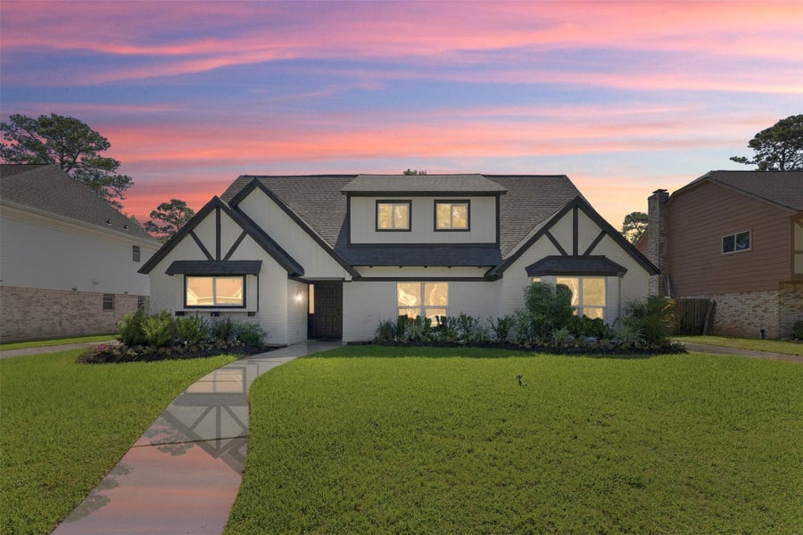 Property photo for 1119 Manatee Lane, Houston, TX