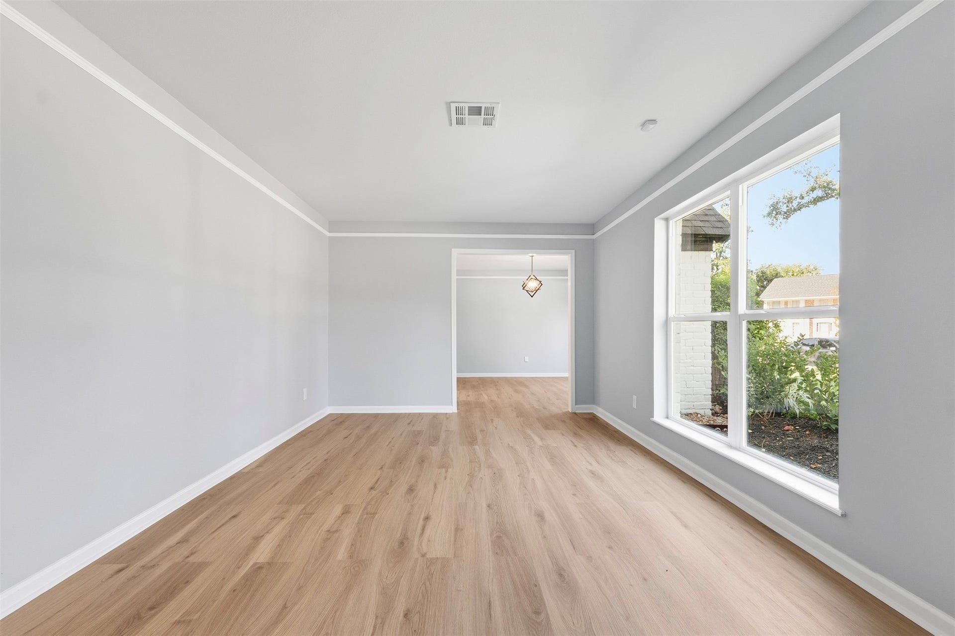 1119 Manatee Lane, Houston, TX 77090 1119 Manatee Lane, Houston, TX 77090