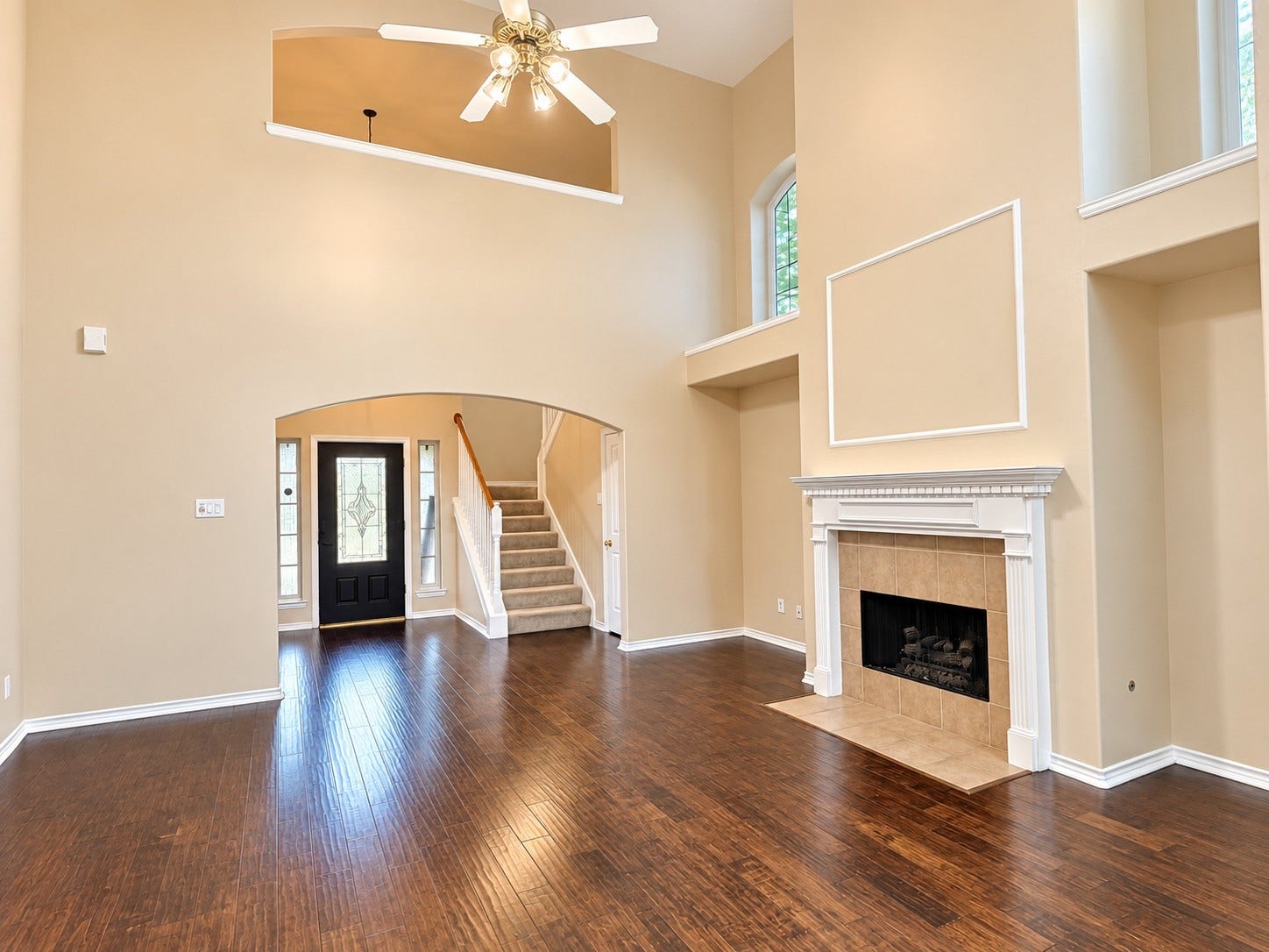 3043 Fallbrook Drive, Pearland, TX 77584 Living room