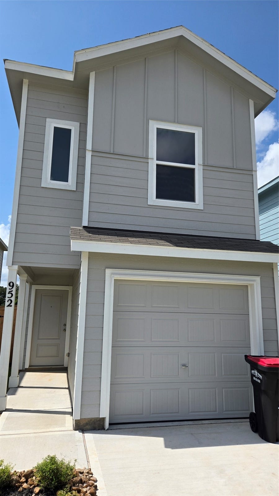 Property photo for 952 Pertuso Lane, Huffman, TX