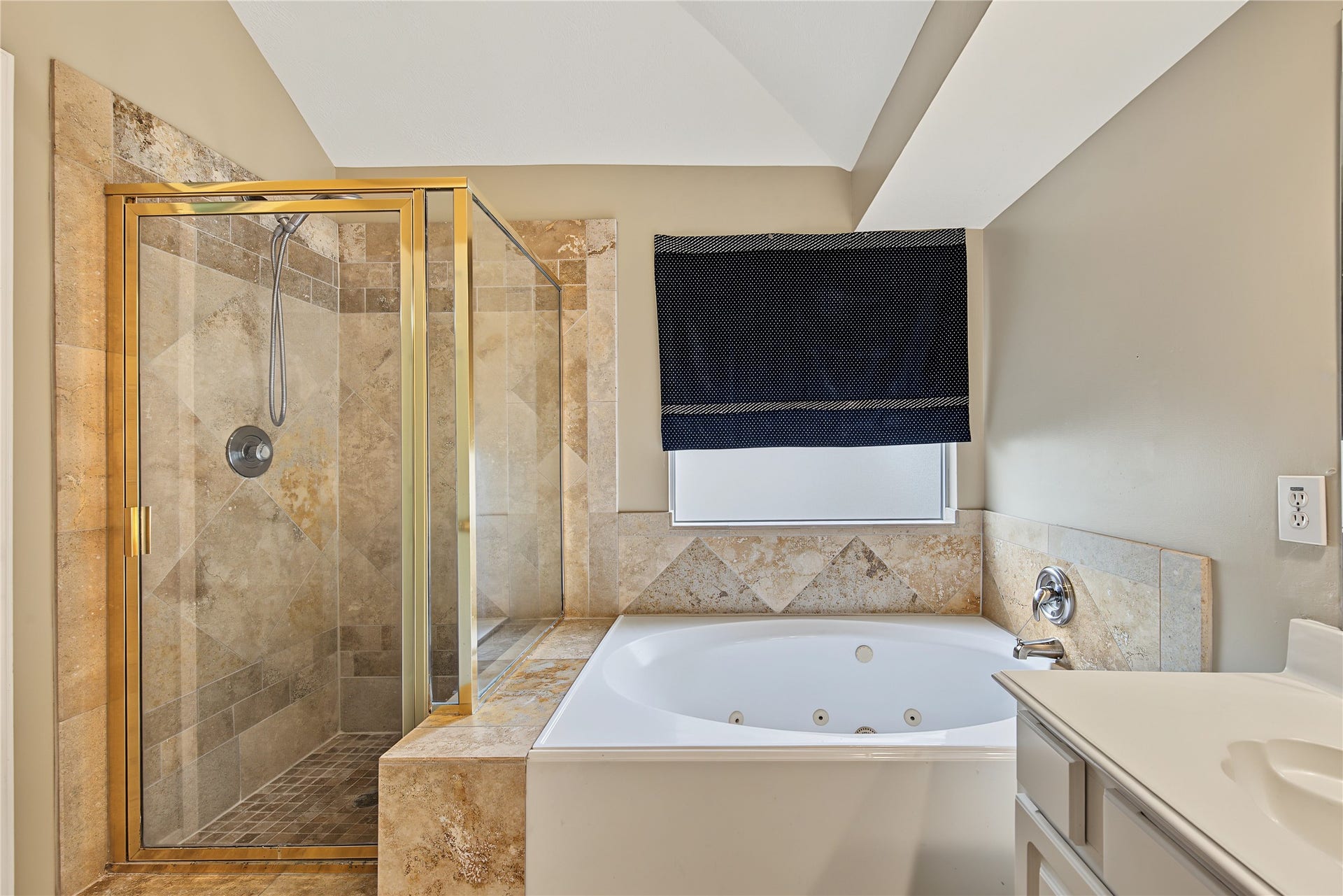 2302 Piney Woods Drive, Pearland, TX 77581 2302 Piney Woods Drive, Pearland, TX 77581