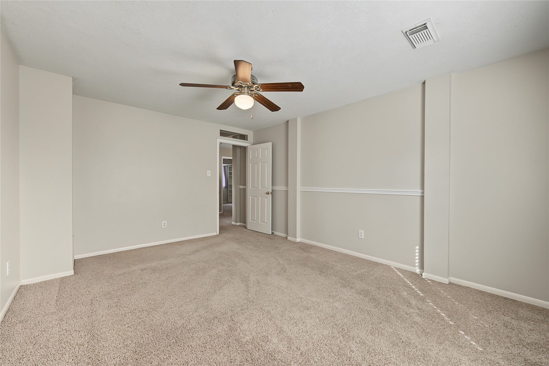 2302 Piney Woods Drive, Pearland, TX 77581 2302 Piney Woods Drive, Pearland, TX 77581