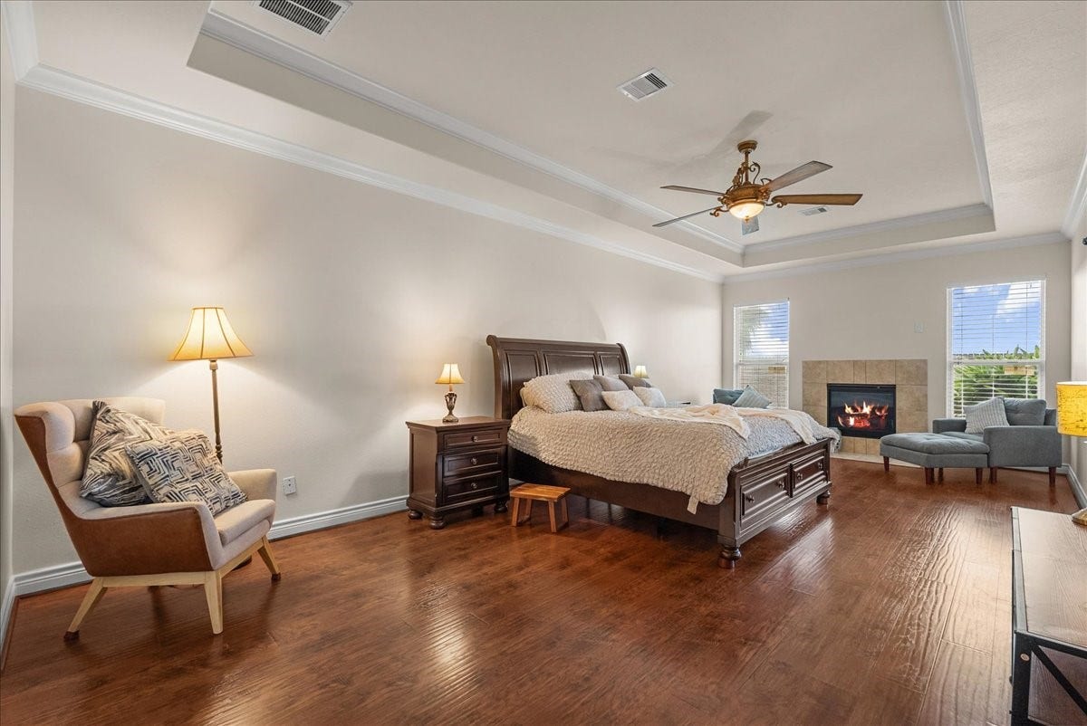 5230 Lagoon Court, Bacliff, TX 77518 5230 Lagoon Court, Bacliff, TX 77518