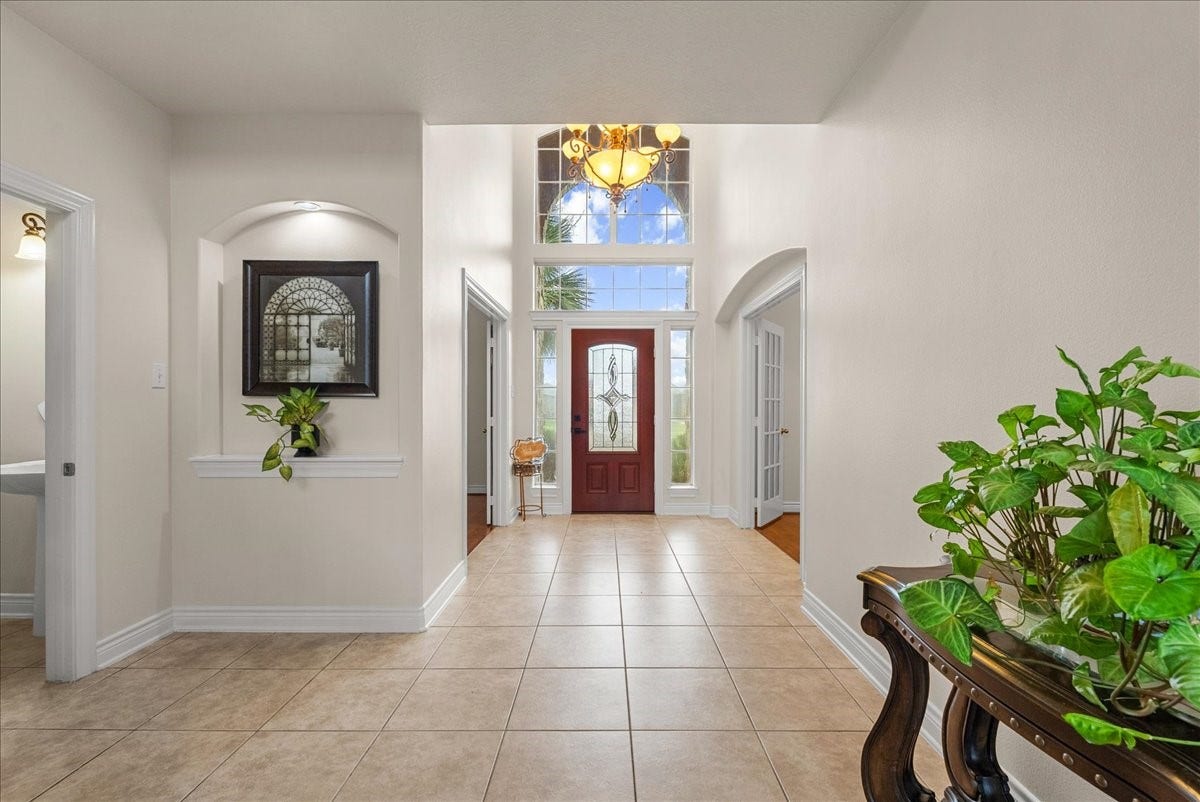 5230 Lagoon Court, Bacliff, TX 77518 5230 Lagoon Court, Bacliff, TX 77518