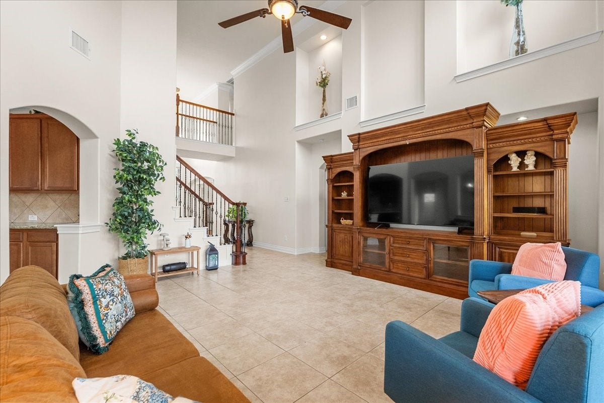 5230 Lagoon Court, Bacliff, TX 77518 5230 Lagoon Court, Bacliff, TX 77518