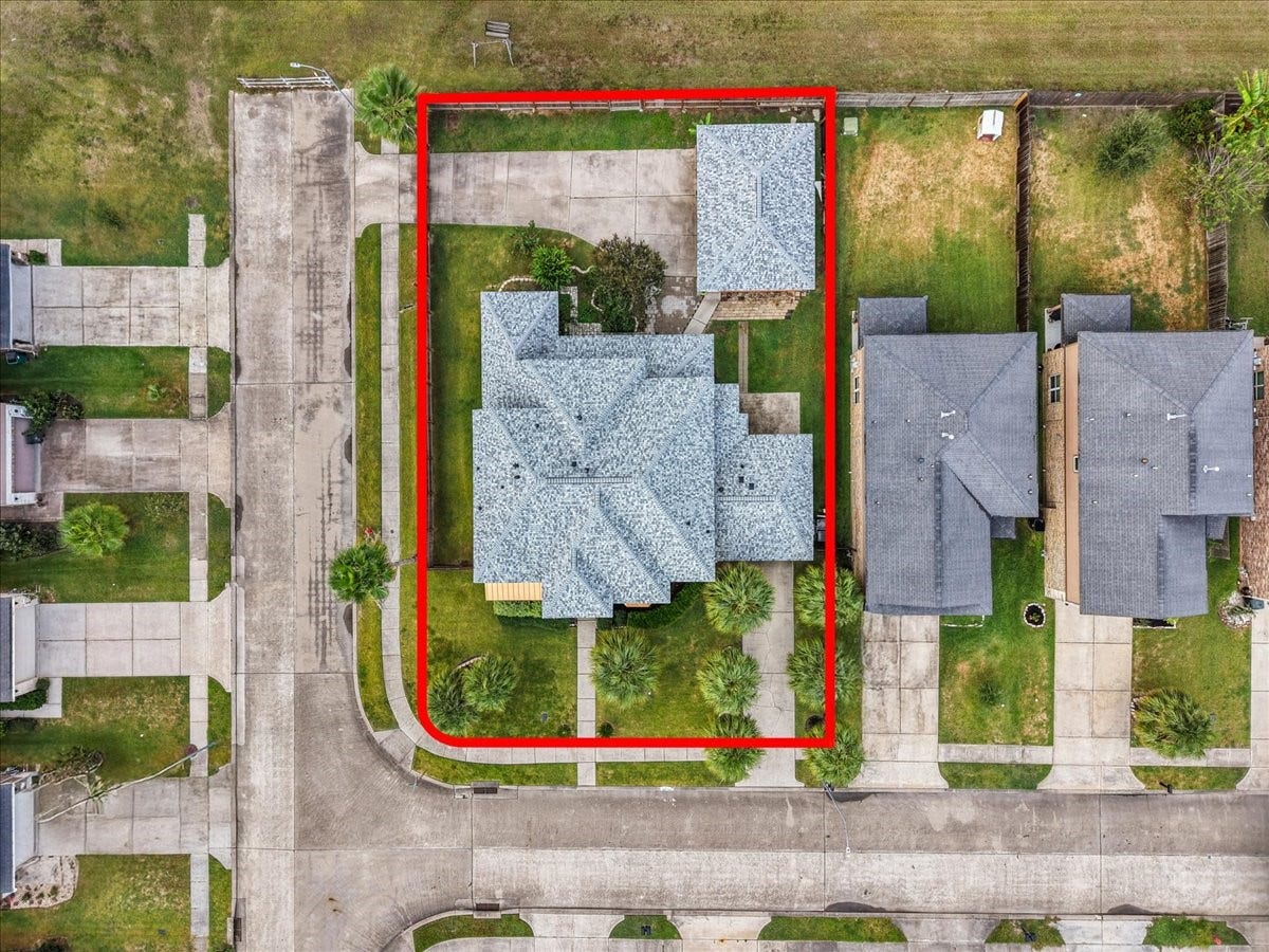 5230 Lagoon Court, Bacliff, TX 77518 5230 Lagoon Court, Bacliff, TX 77518