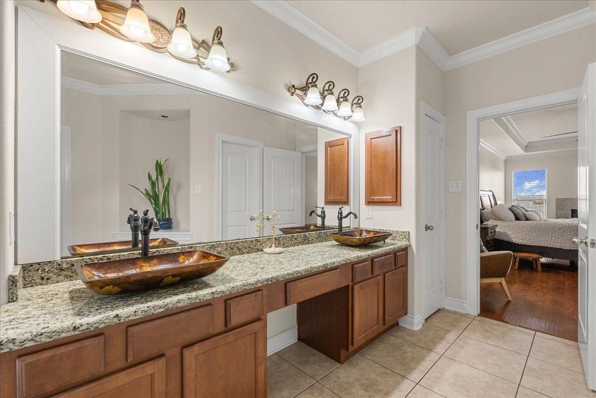 5230 Lagoon Court, Bacliff, TX 77518 5230 Lagoon Court, Bacliff, TX 77518