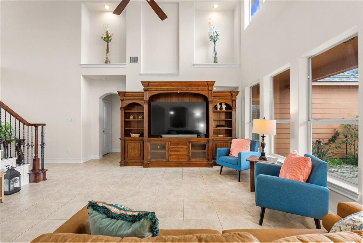 5230 Lagoon Court, Bacliff, TX 77518 5230 Lagoon Court, Bacliff, TX 77518