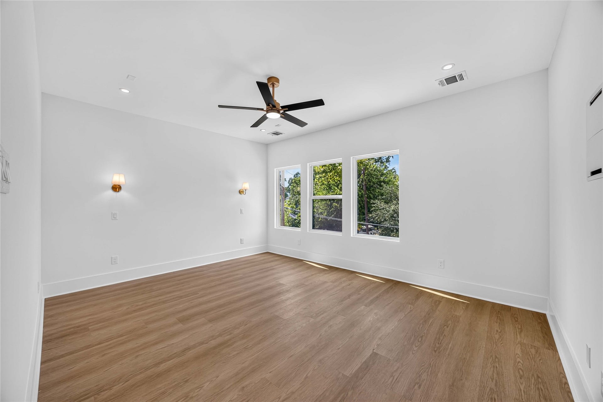NOT EXACT IMAGE OF PROPERTY. IMAGE OF SIMILAR BUILD BY SAME BUILDER