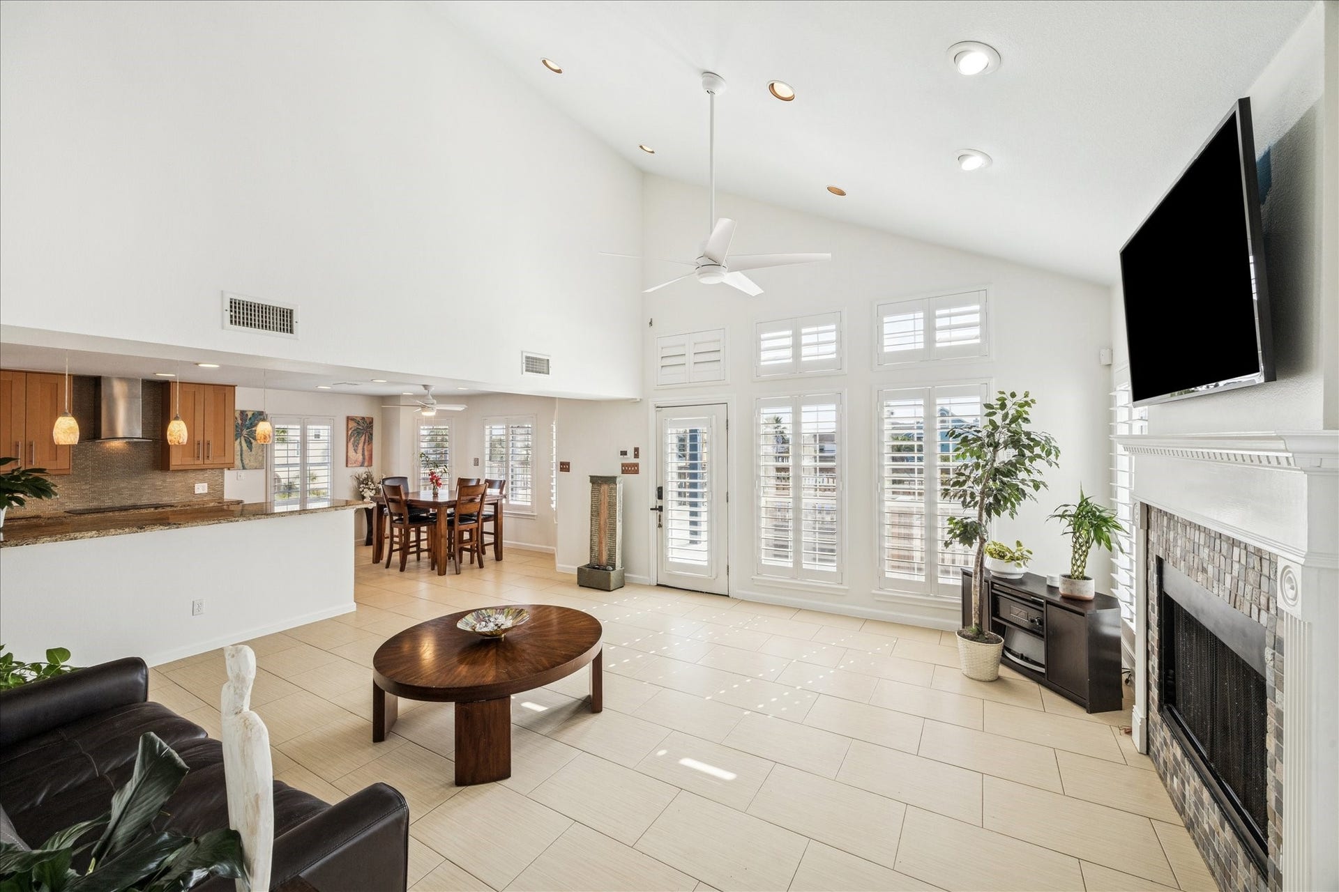 270 Isles End Road, Tiki Island, TX 77554 270 Isles End Road, Tiki Island, TX 77554