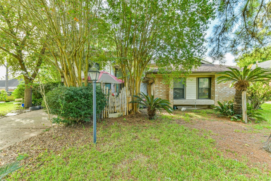 Property photo for 14703 La Rana Drive, Houston, TX