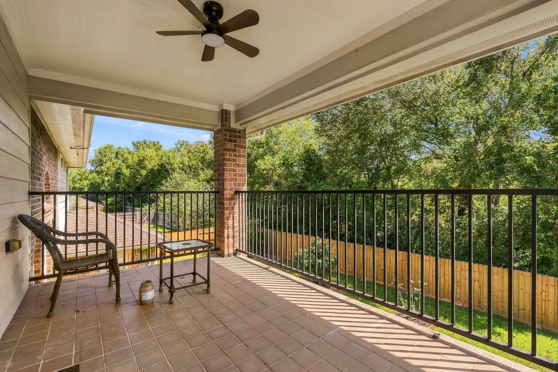 3023 London Lane, Missouri City, TX 77459 3023 London Lane, Missouri City, TX 77459