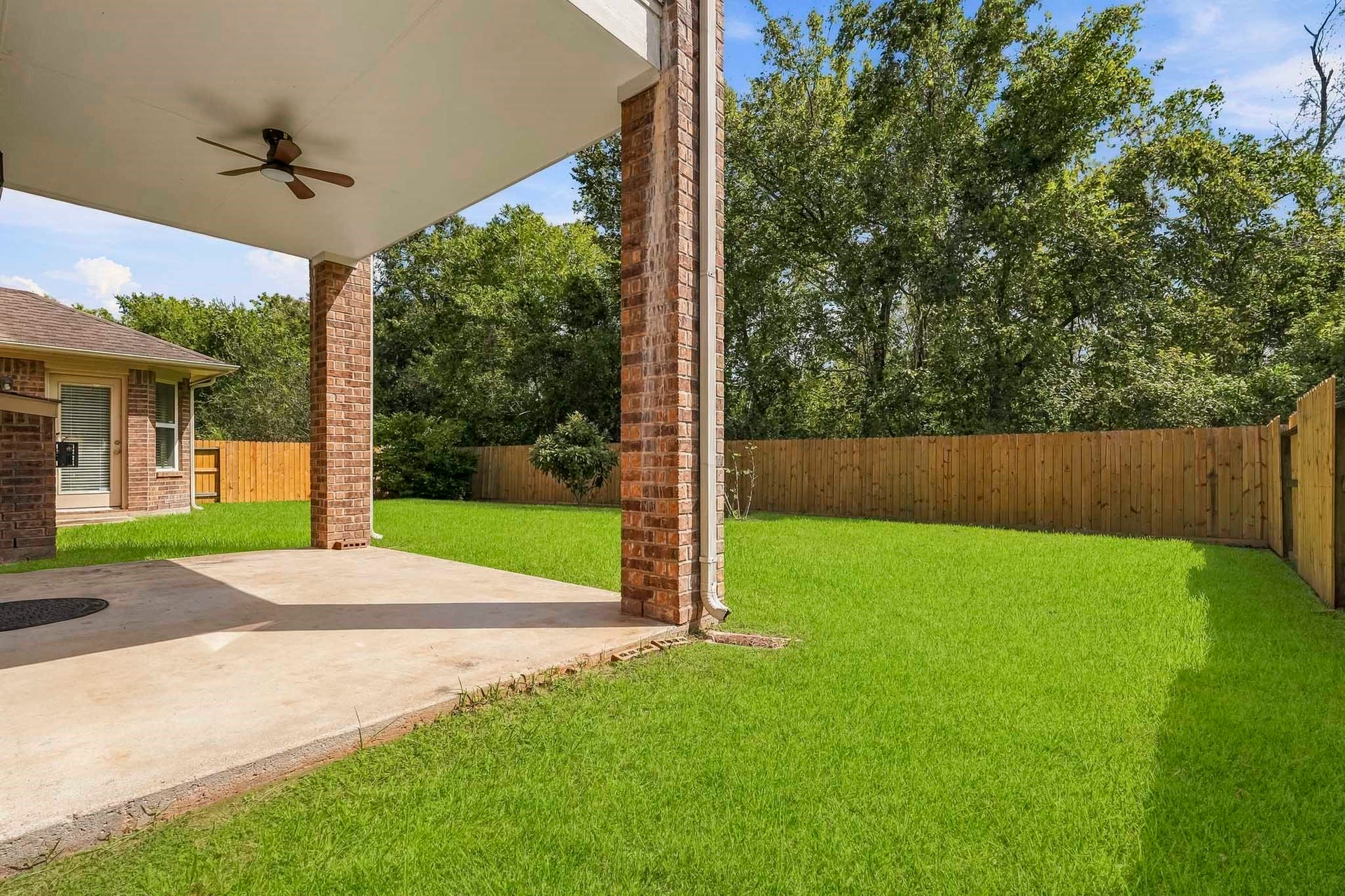 3023 London Lane, Missouri City, TX 77459 3023 London Lane, Missouri City, TX 77459
