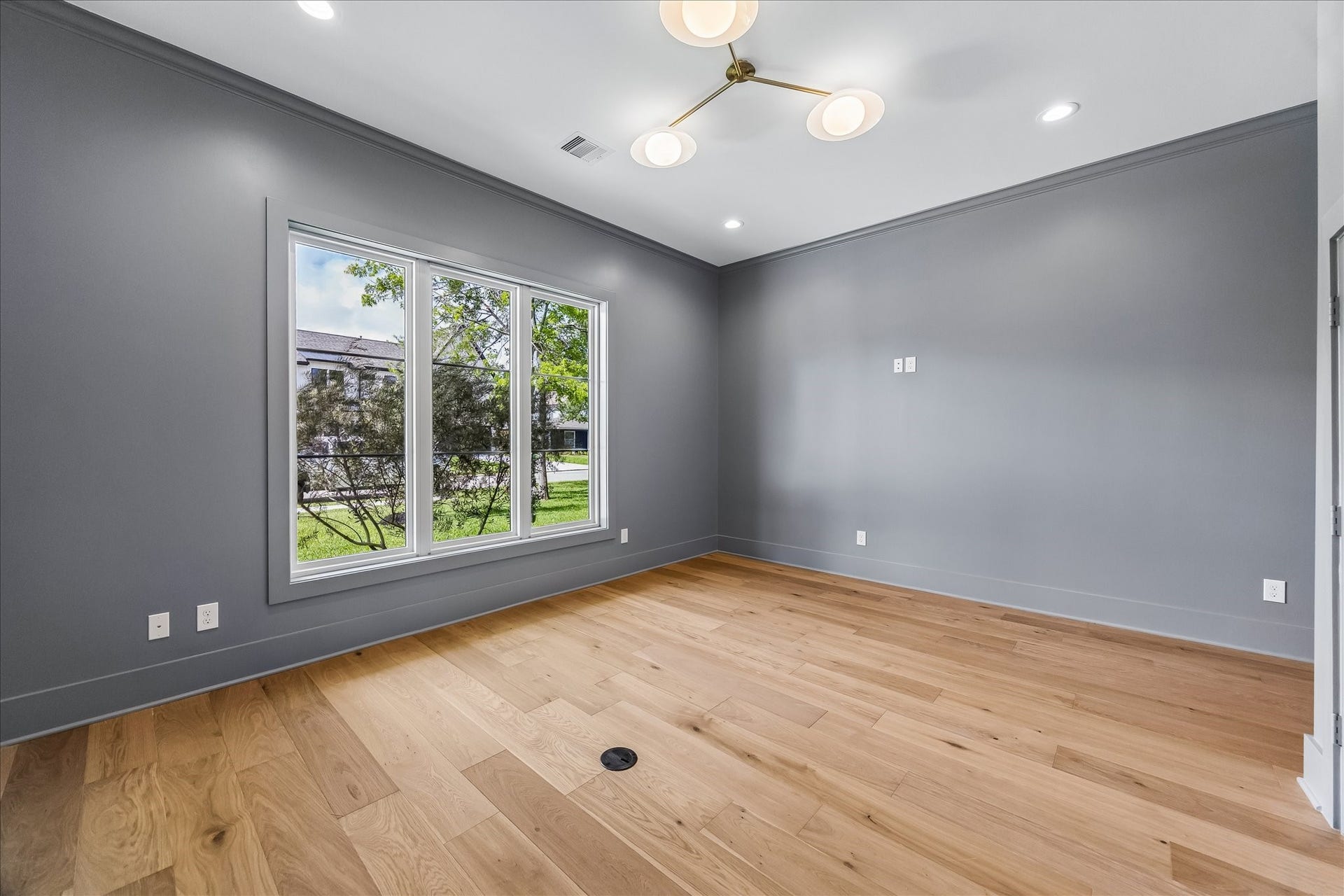 1714 Viking Drive, Houston, TX 77018 **Previous Builder Project**