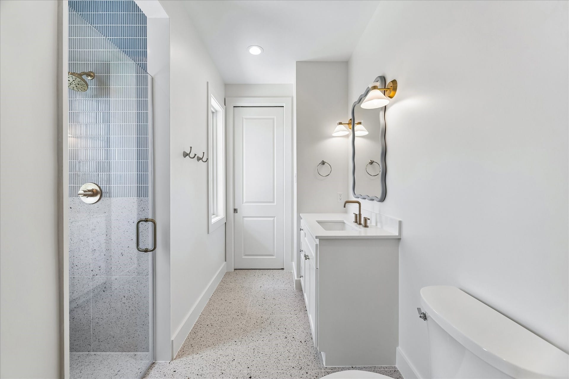 1714 Viking Drive, Houston, TX 77018 **Previous Builder Project**