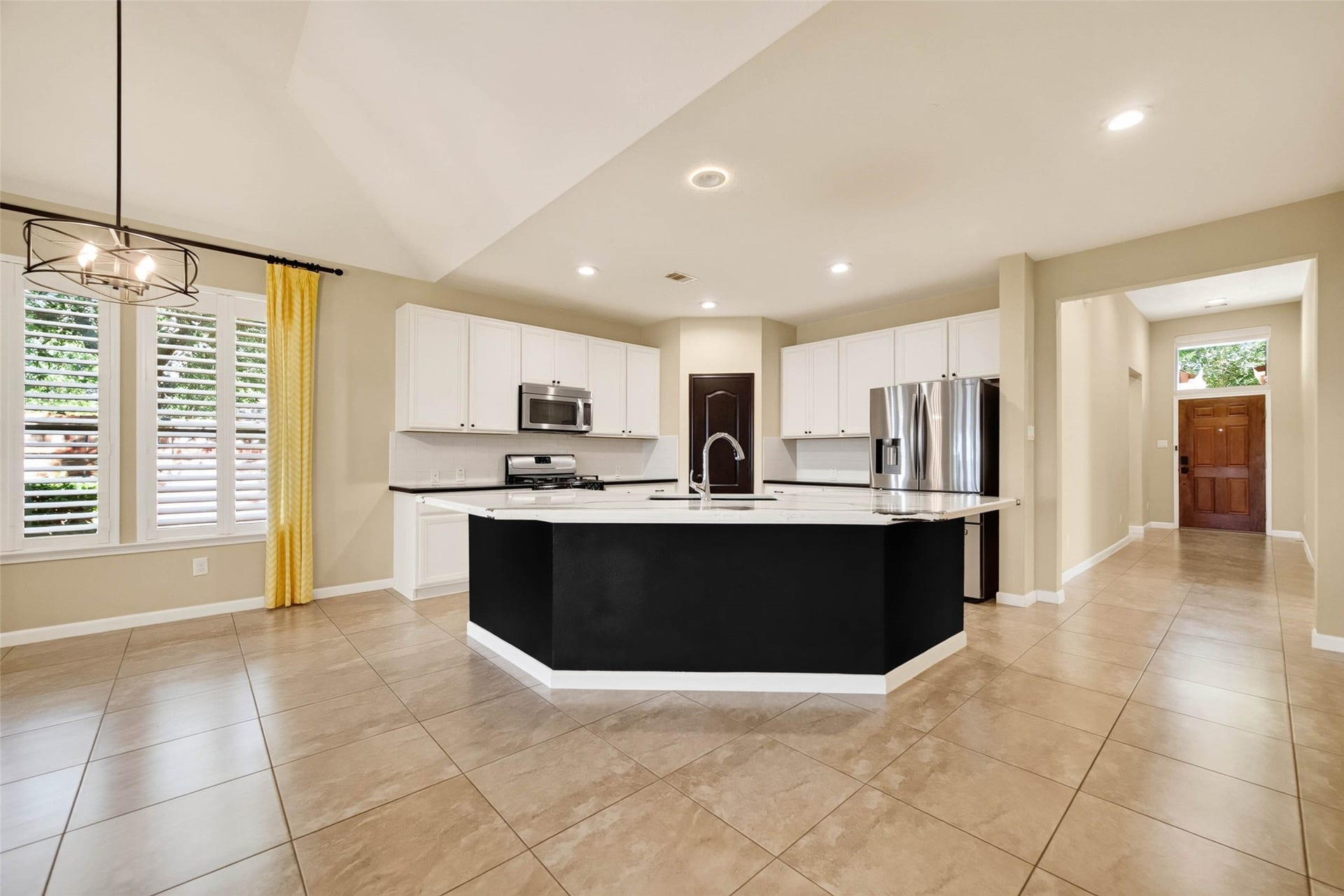 2750 Lomelina Lane, League City, TX 77573 2750 Lomelina Lane, League City, TX 77573