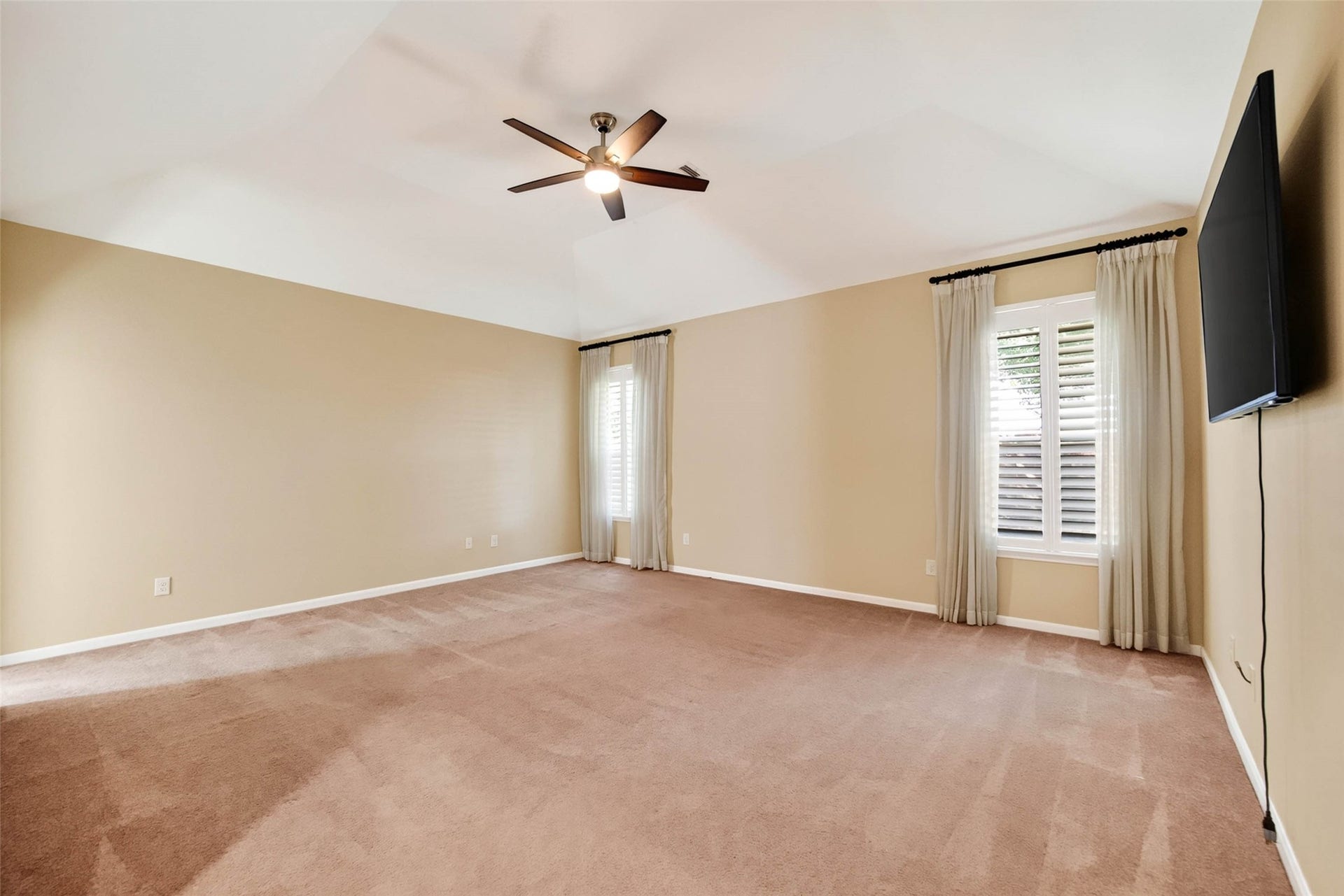 2750 Lomelina Lane, League City, TX 77573 2750 Lomelina Lane, League City, TX 77573