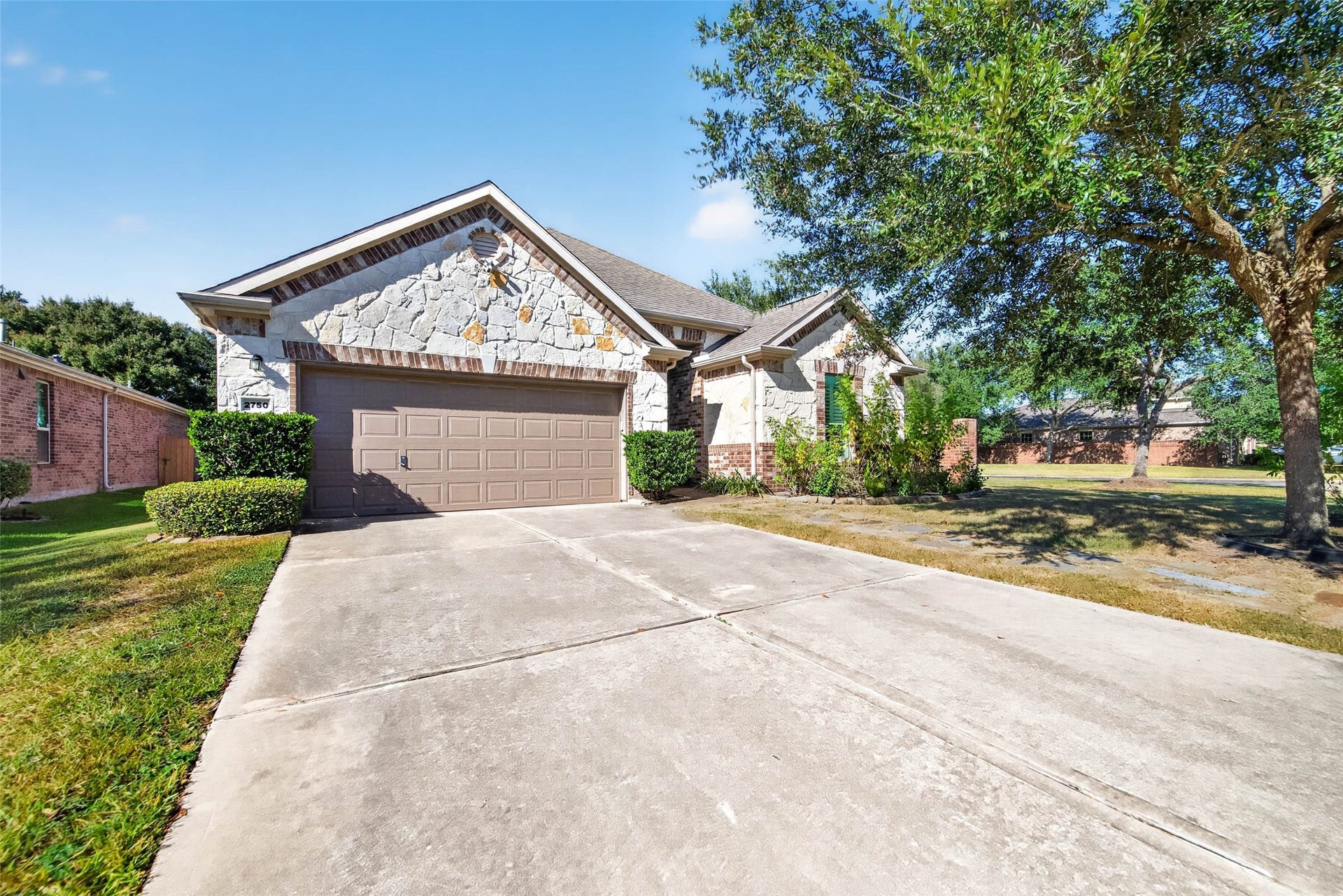 2750 Lomelina Lane, League City, TX 77573 2750 Lomelina Lane, League City, TX 77573