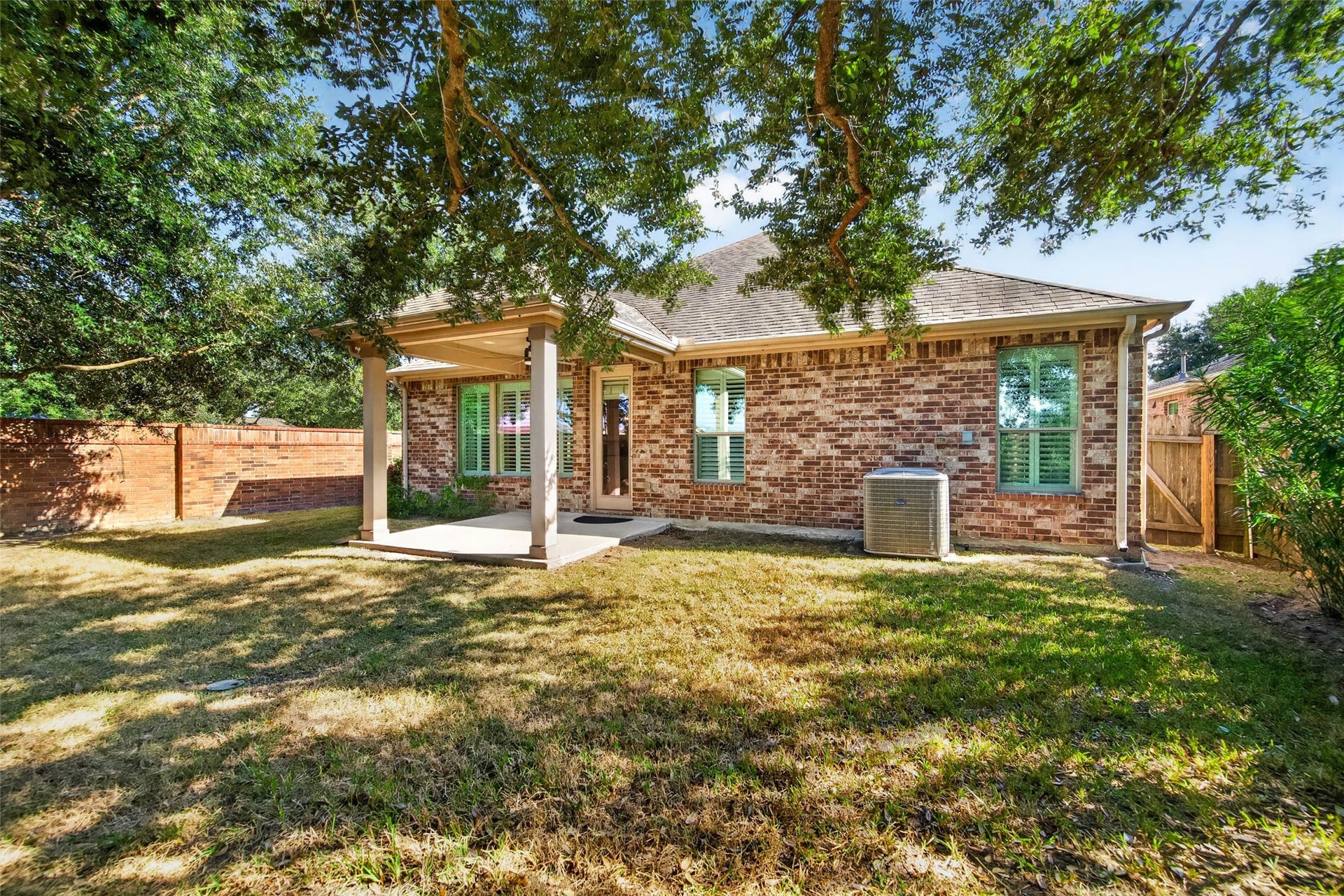 2750 Lomelina Lane, League City, TX 77573 2750 Lomelina Lane, League City, TX 77573
