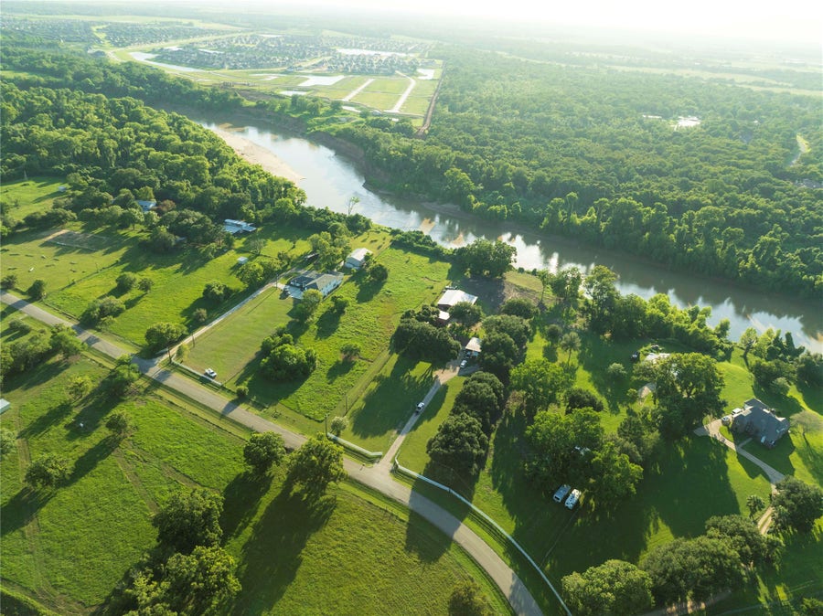 Property photo for 2211 Riverview Drive, Richmond, TX