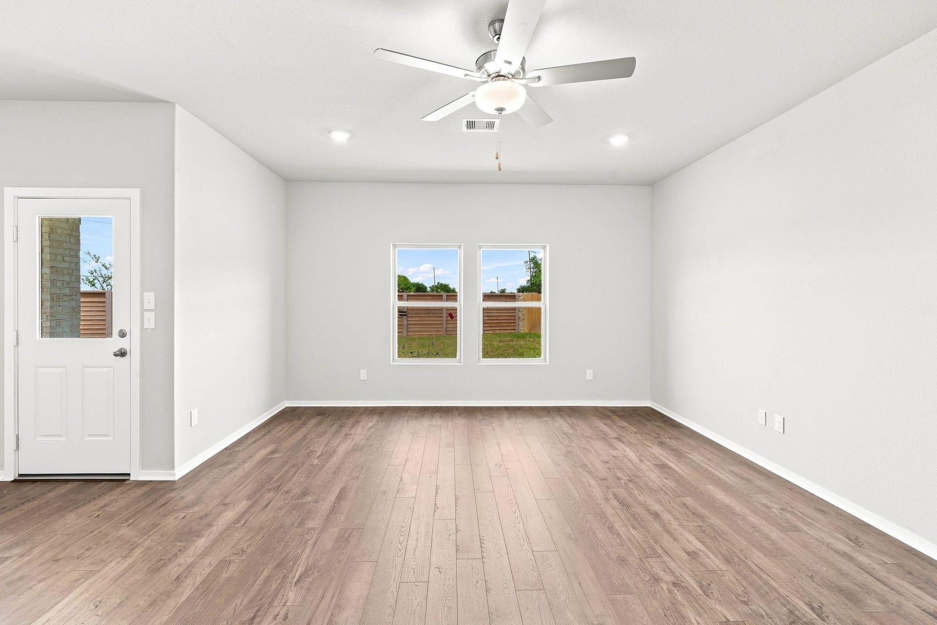 202 Orchard Laurel Drive, Alvin, TX 77511 202 Orchard Laurel Drive, Alvin, TX 77511