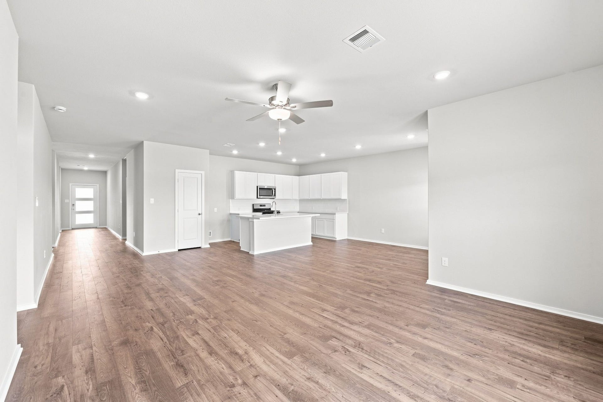 202 Orchard Laurel Drive, Alvin, TX 77511 202 Orchard Laurel Drive, Alvin, TX 77511