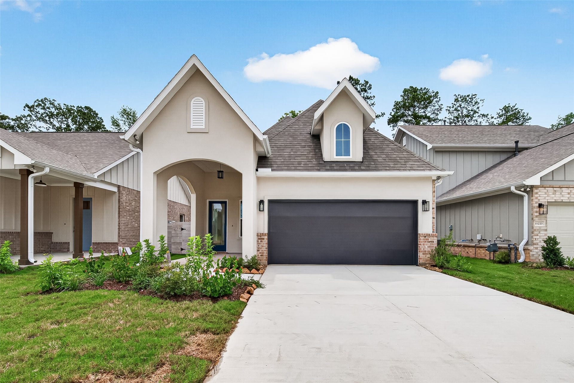 11219 Moccasin Drive, Montgomery, TX 77316 11219 Moccasin Drive, Montgomery, TX 77316