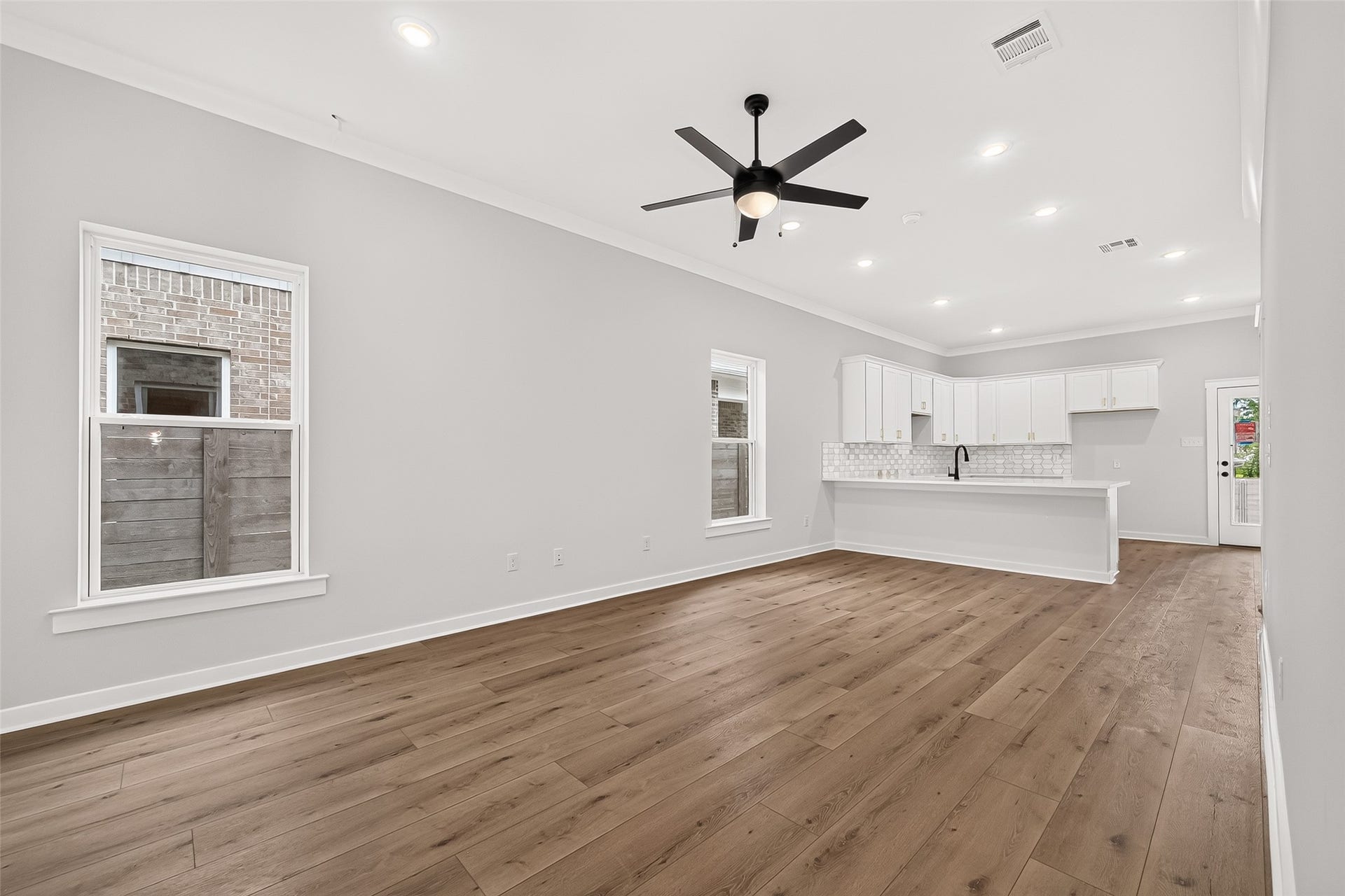 11219 Moccasin Drive, Montgomery, TX 77316 11219 Moccasin Drive, Montgomery, TX 77316
