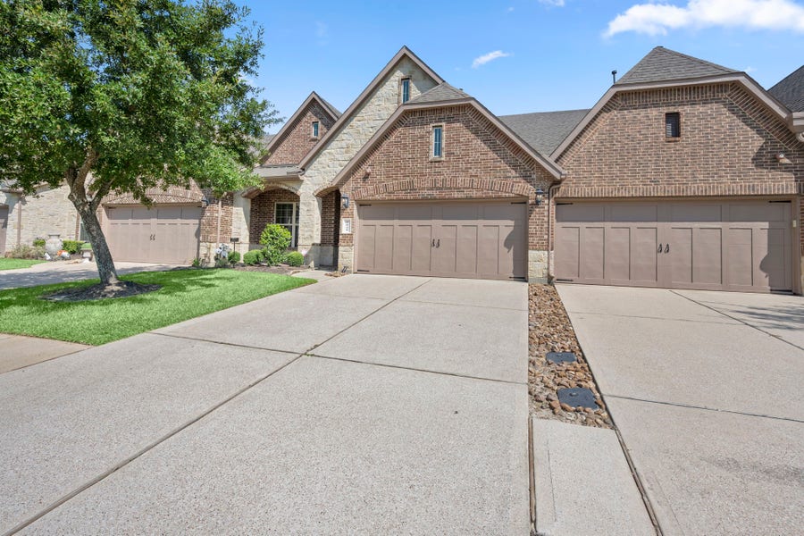 Property photo for 9026 Centennial Drive, Conroe, TX
