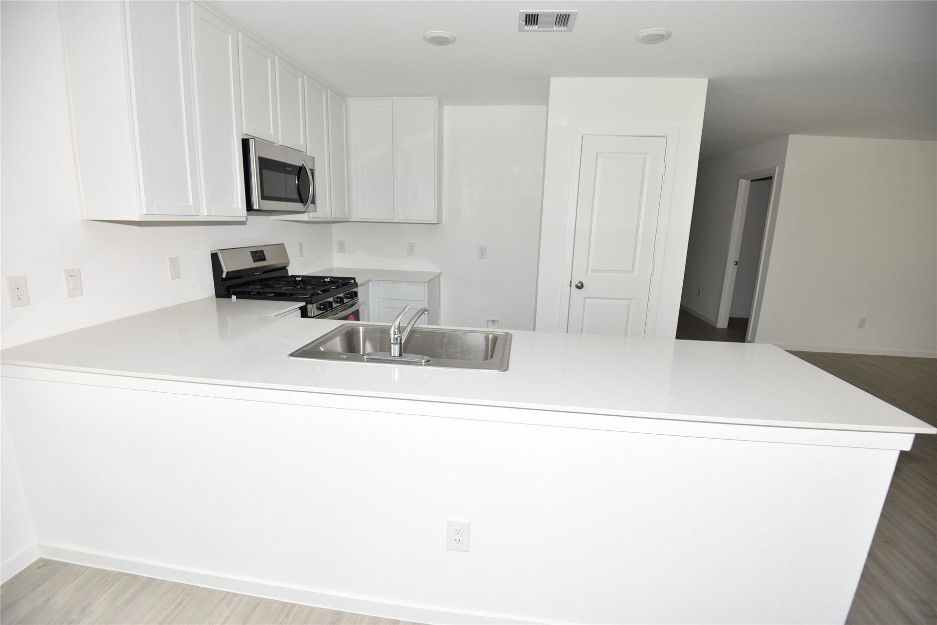 21599 Casavatore Drive, New Caney, TX 77357 21599 Casavatore Drive, New Caney, TX 77357