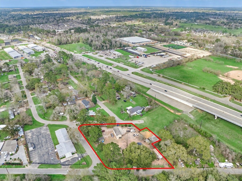 24732 Hufsmith Kohrville Road, Tomball, TX 77375 24732 Hufsmith Kohrville Road, Tomball, TX 77375