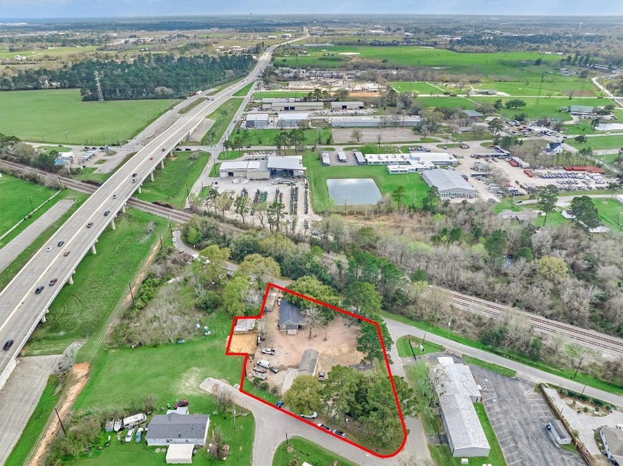 Property photo for 24732 Hufsmith Kohrville Road, Tomball, TX