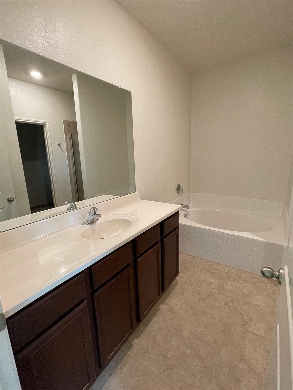 9402 Garnet Grove Drive, Iowa Colony, TX 77583 9402 Garnet Grove Drive, Iowa Colony, TX 77583