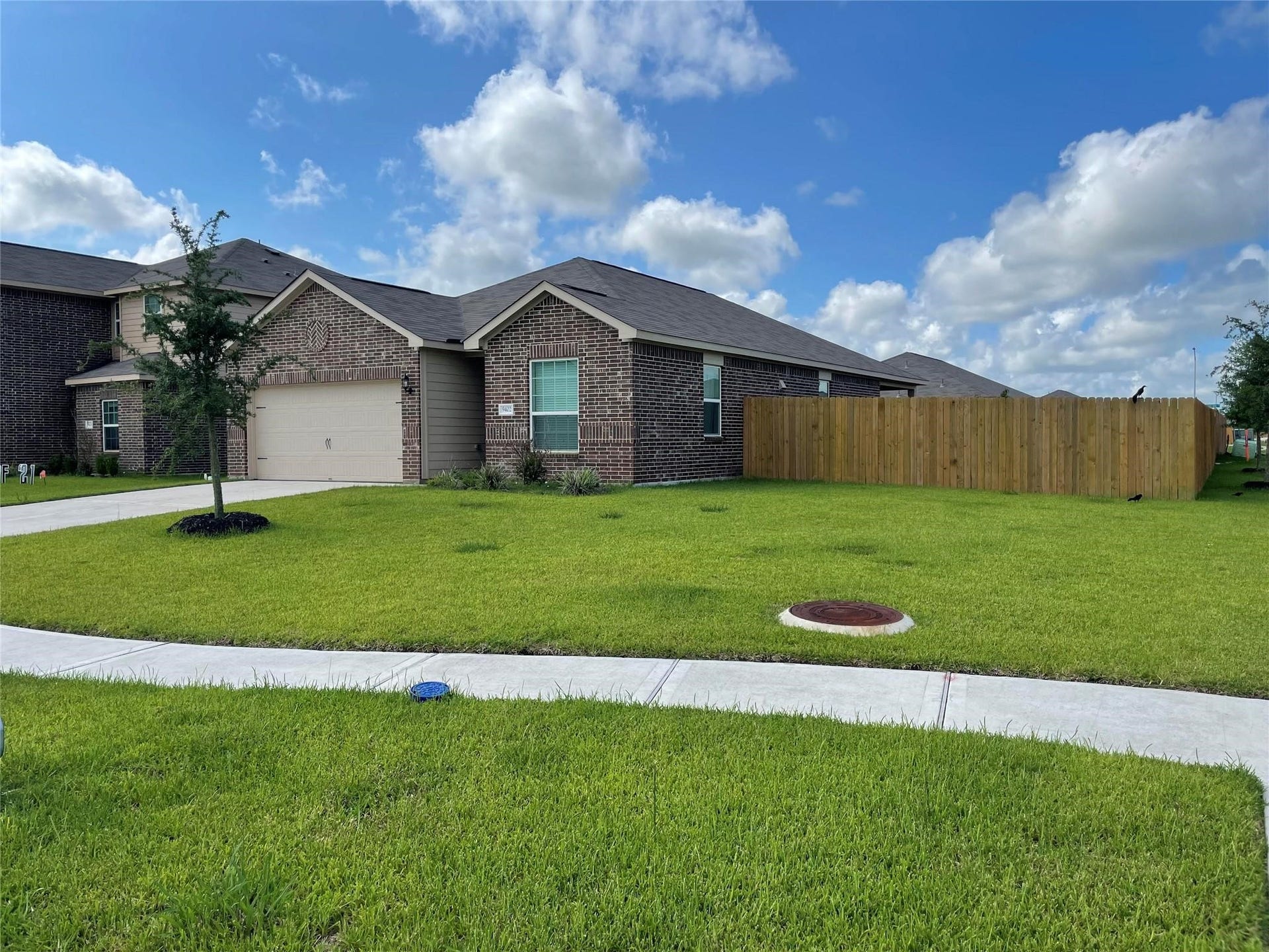 9402 Garnet Grove Drive, Iowa Colony, TX 77583 9402 Garnet Grove Drive, Iowa Colony, TX 77583