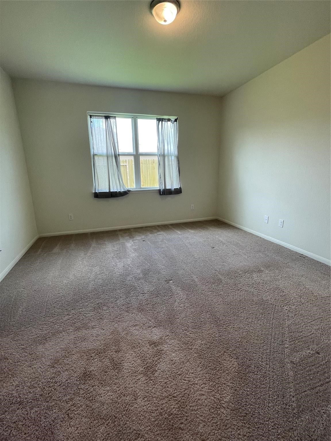 9402 Garnet Grove Drive, Iowa Colony, TX 77583 9402 Garnet Grove Drive, Iowa Colony, TX 77583